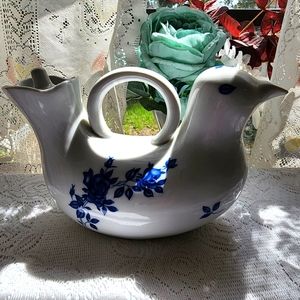 Blue Floral and White Porcelain Bird Dove Pitcher Teapot with Lid & Handle Japan